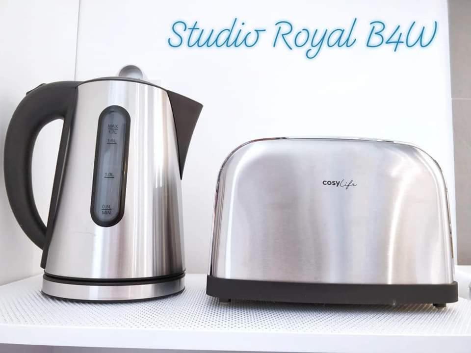 Studio Royal By Beds4Wanderlust - Place Du Marche Avec Parking Prive Fontainebleau Zimmer foto
